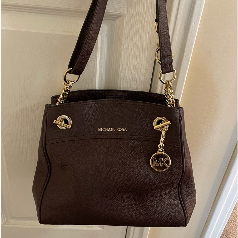 Michael Kohrs beautiful bag with a gorgeous color for fall winter!!